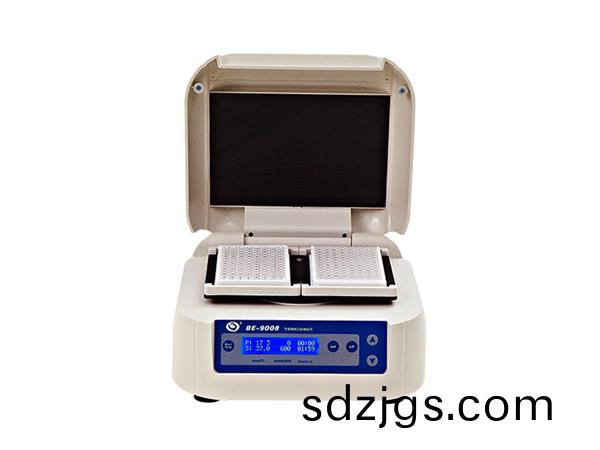  微(wei)孔闆(ban)恆(heng)溫振盪(dang)器(qi)BE-9008